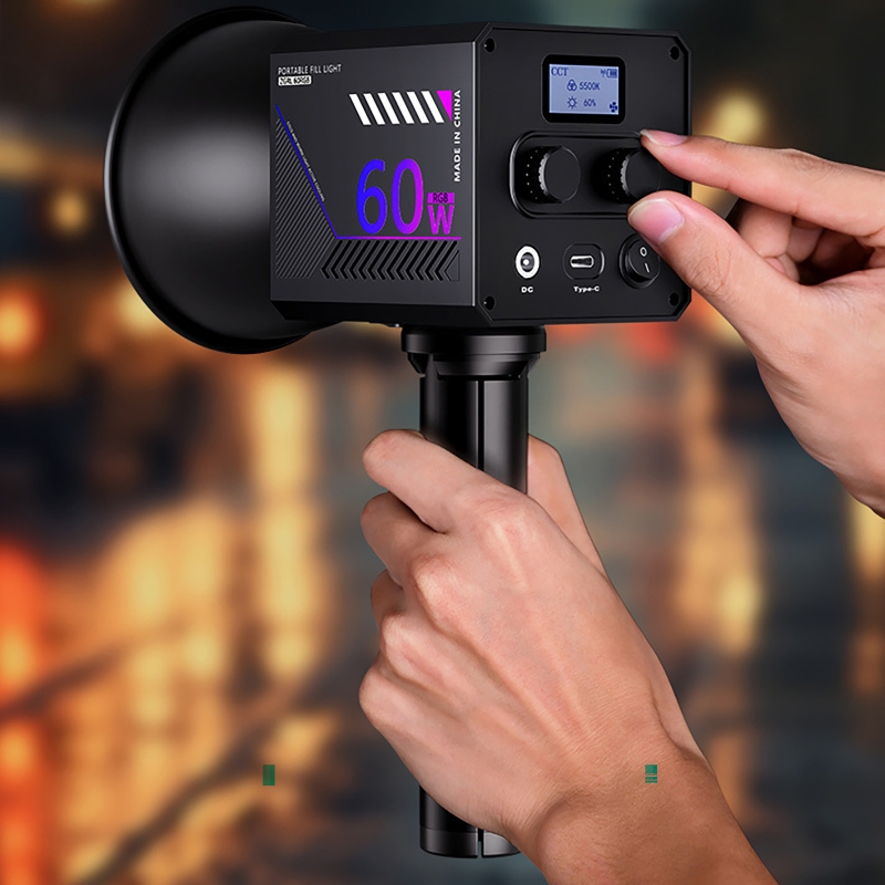Lampa wideo RGB 60W, przenośna – Photography Kit Pro recenzja i cena